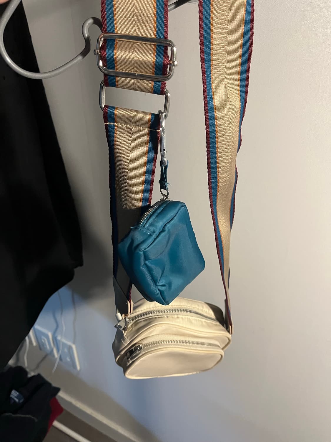 자라 Zara 크로스 투 컬러 백 상품이미지1