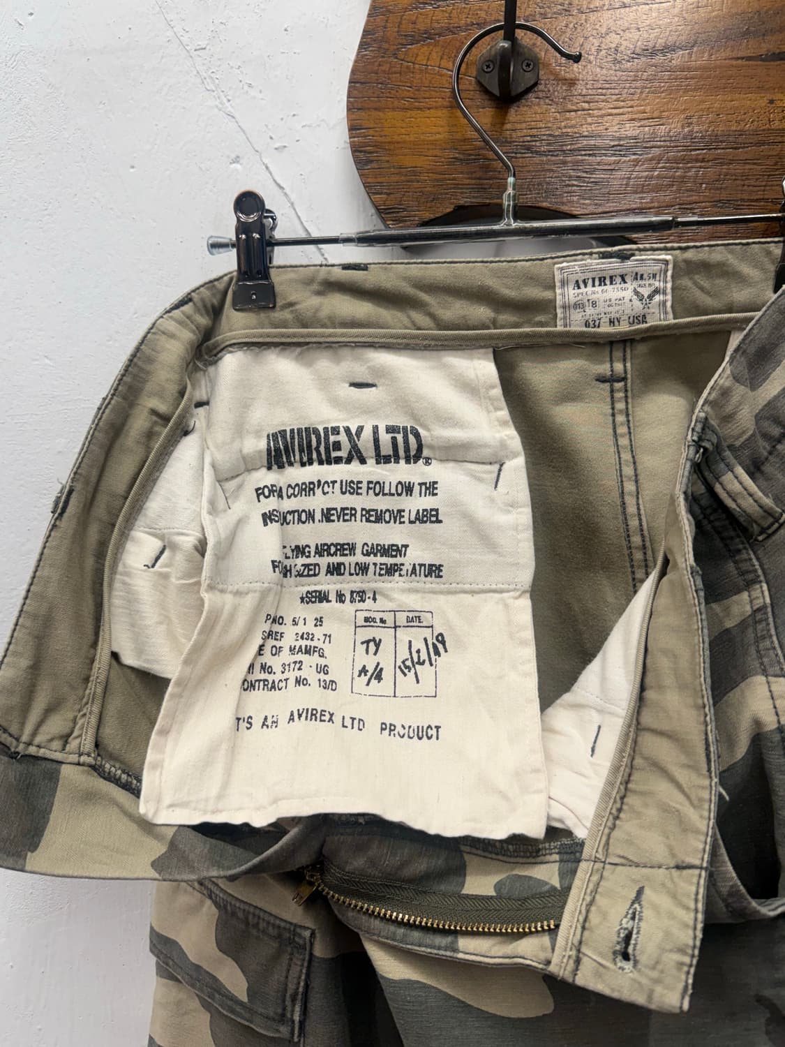 AVIREX LTD. Woodland Camo Cargo Pants 상품이미지7