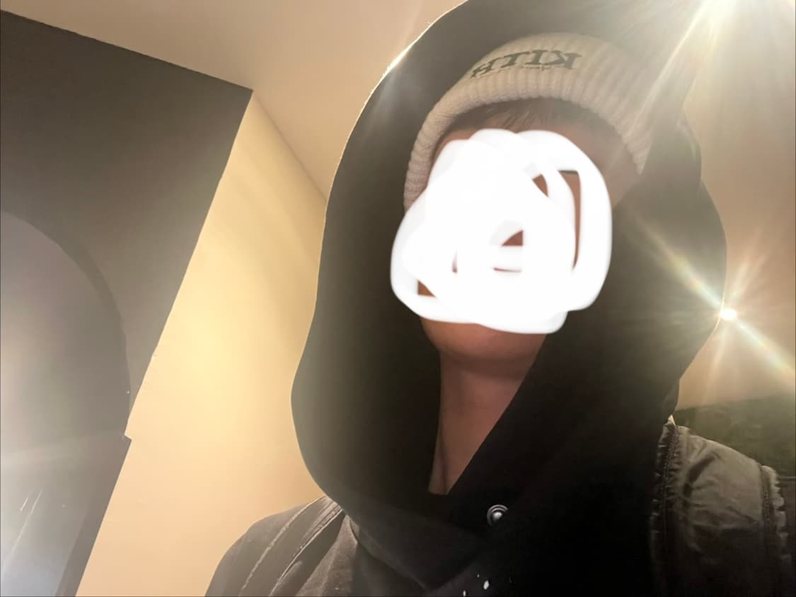 비비안웨스트우드 23FW 스프레이 후드티 상품이미지2