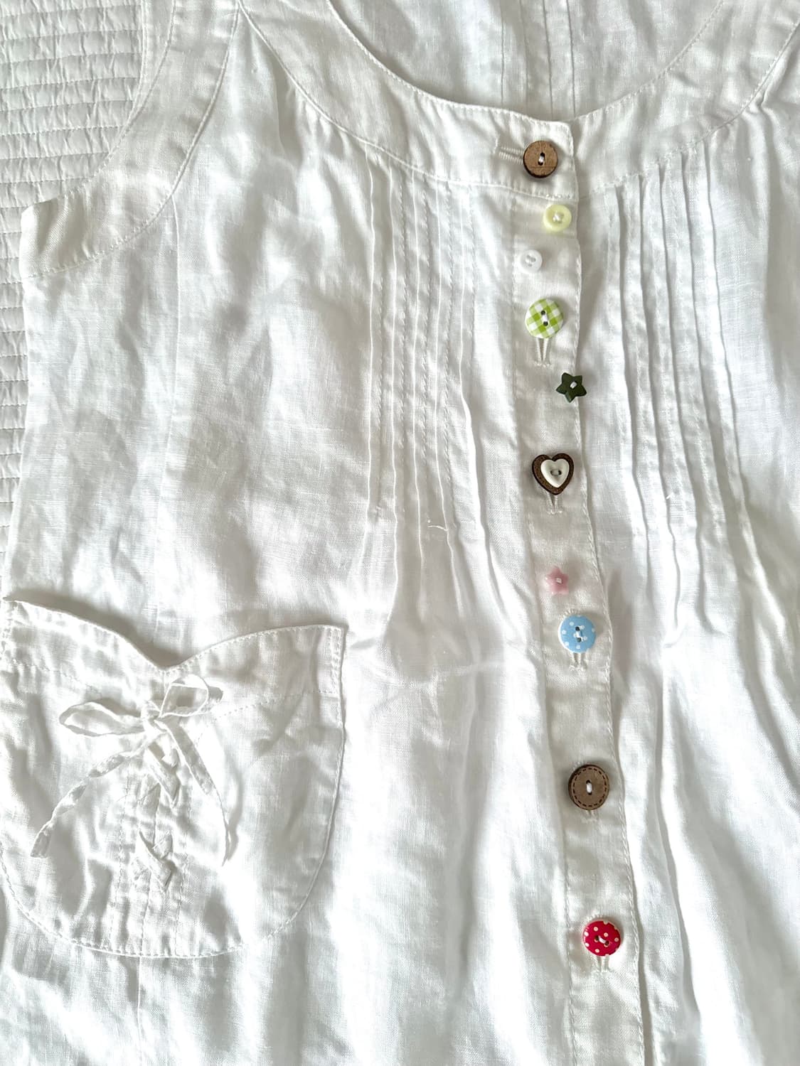 알록달록 단추 핀턱 화이트 나시 민소매 바선생 레이어드 모리걸 원피스 상품이미지3