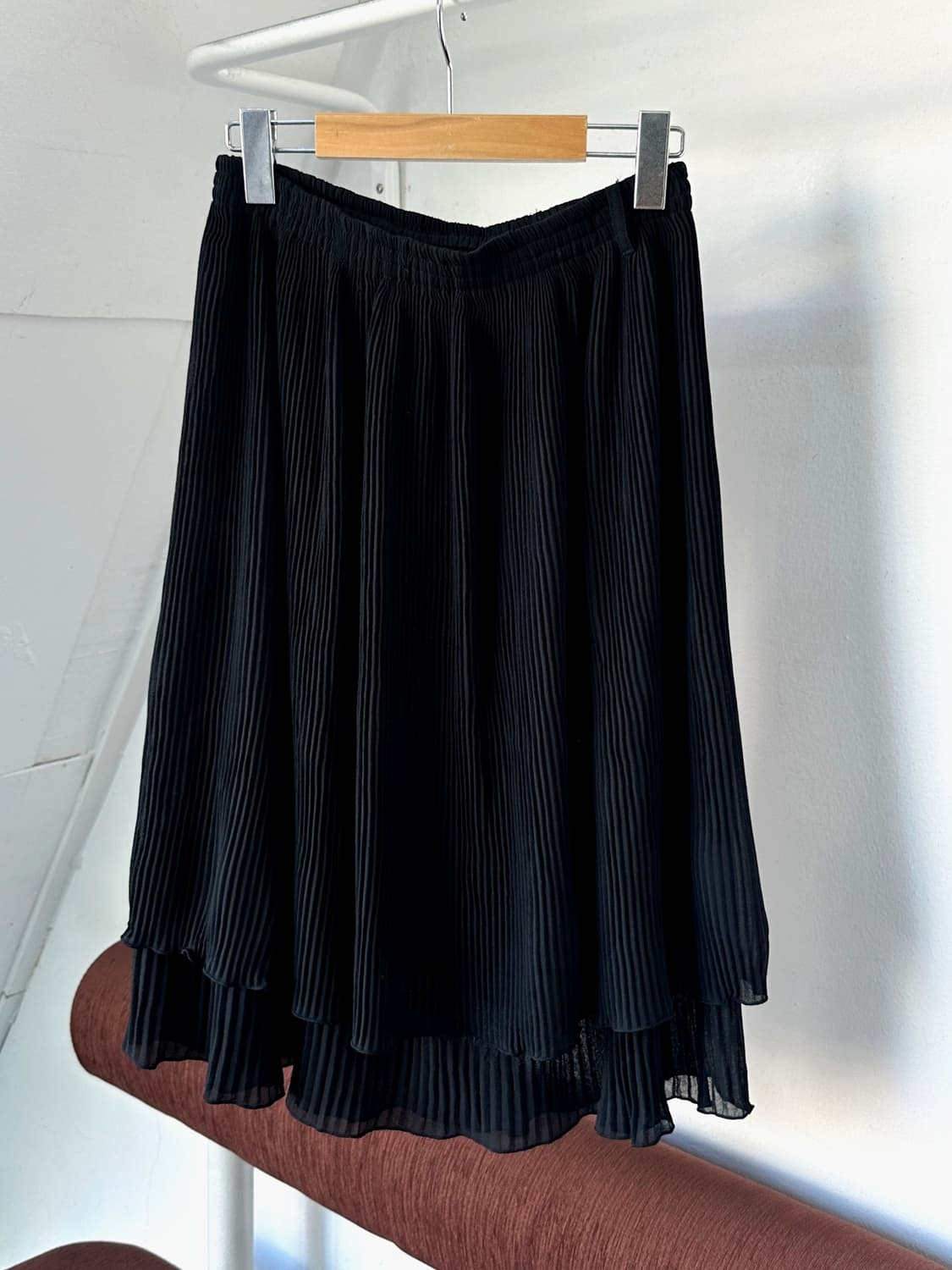 Banded layer pleats design mid skirt 상품이미지2