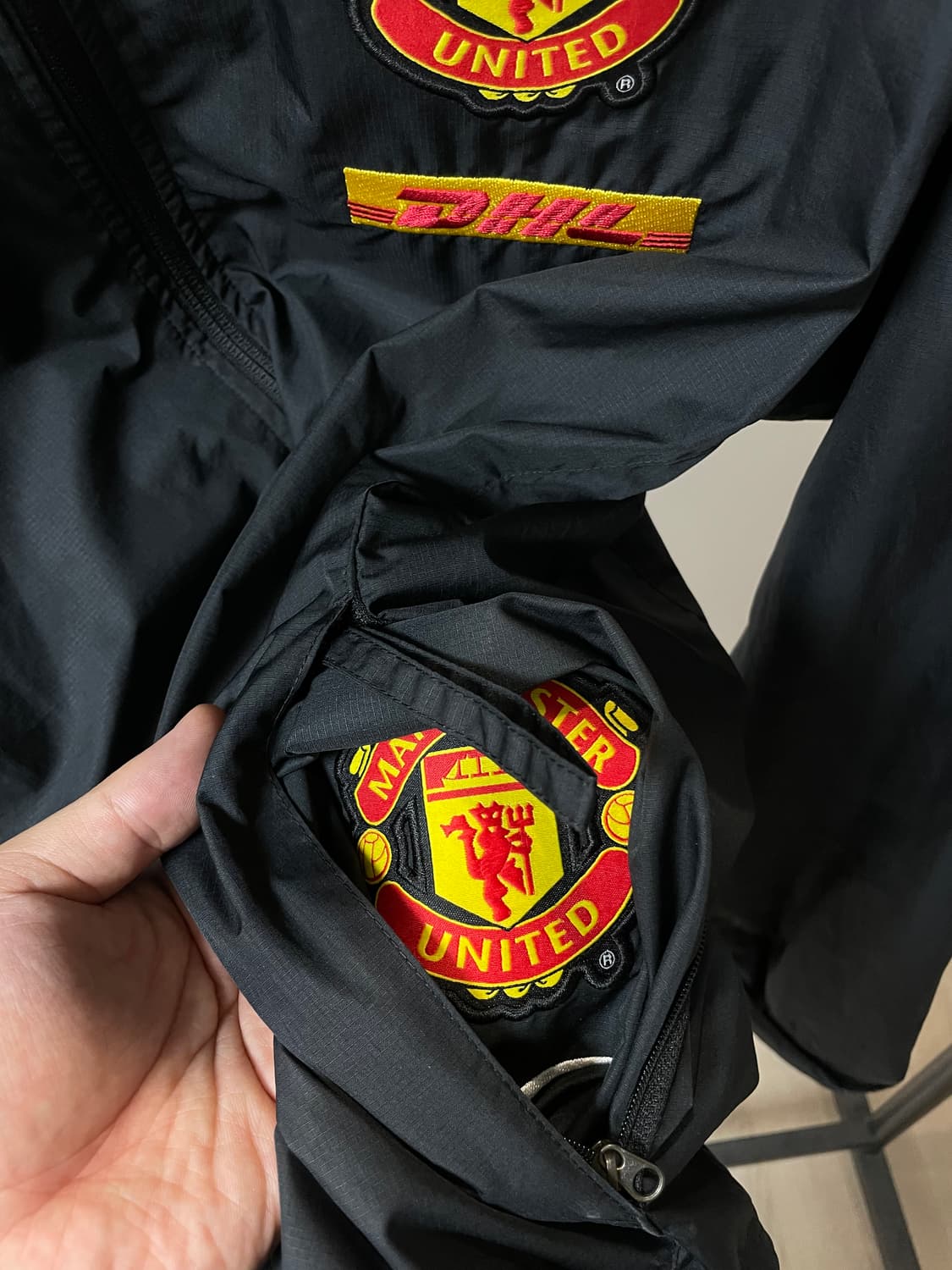 (M) 나이키 맨체스터유나이티드 DHL 바람막이 상품이미지4