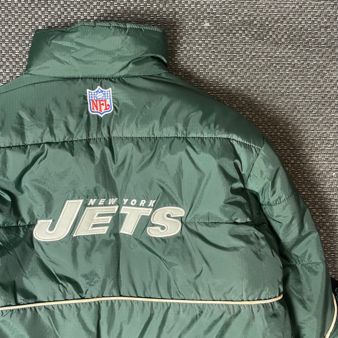 리복 빈티지 뉴욕제츠 다크그린 NFL 누빔 패딩 L 상품이미지4