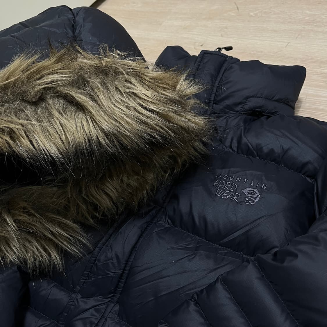 마운틴하드웨어 여성 구스다운 퍼후드 롱패딩 XL 상품이미지1