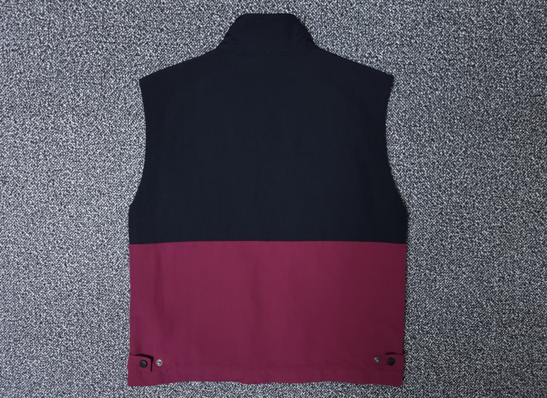 [무료배송][M/95]나이키 ACG 남성용 베스트 블랙 다크 비트룻 상품이미지3