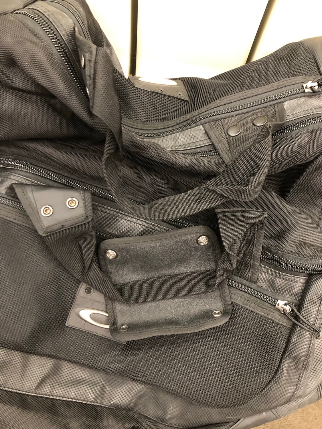 오클리 더플백 상품이미지2