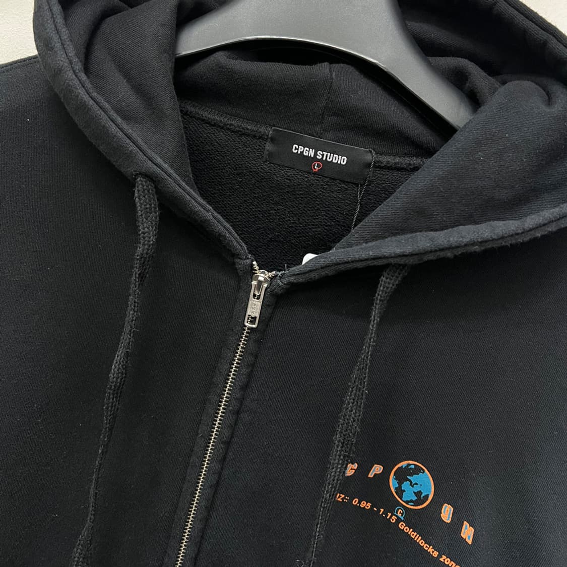 꼼파뇨 EaRth COMME 자수 후드 집업 L 상품이미지4