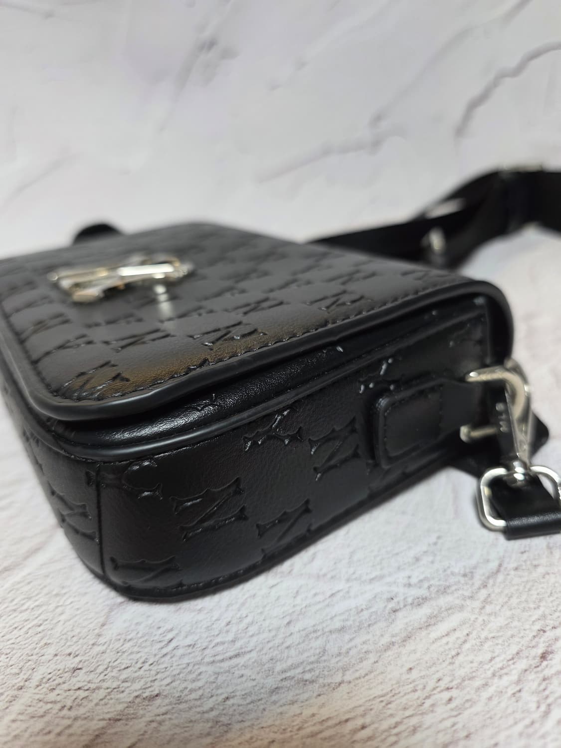 MLB 모노그램 후디백 크로스백 상품이미지3