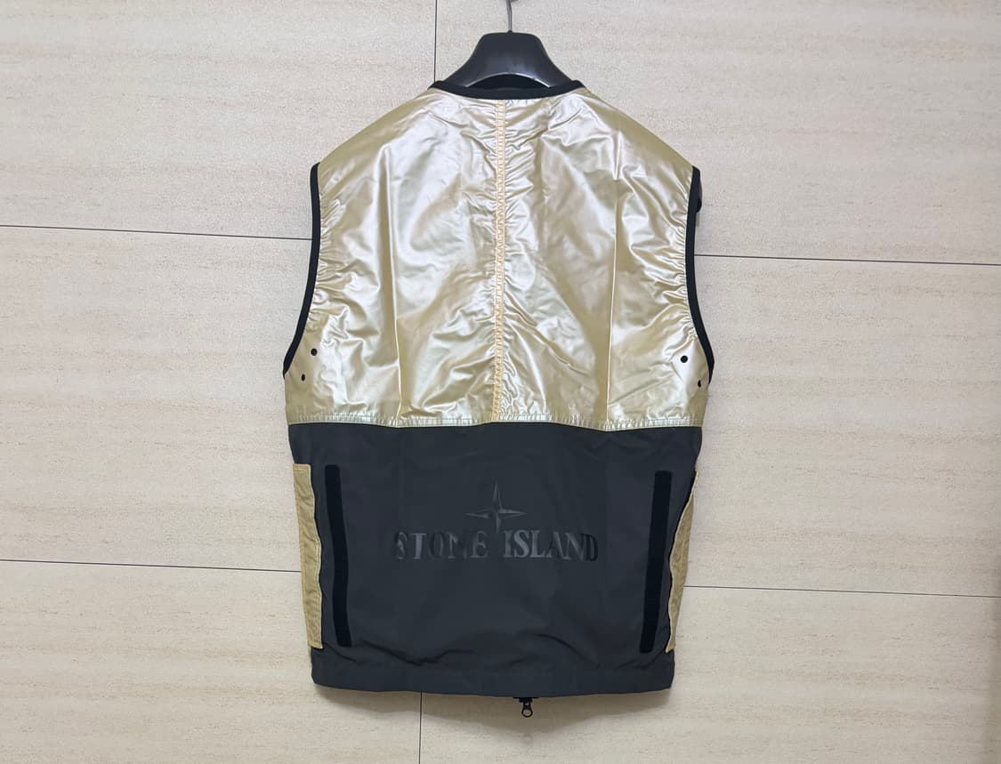 스톤아일랜드 아카이브 GOLD IRIDESCENT VEST 상품이미지4