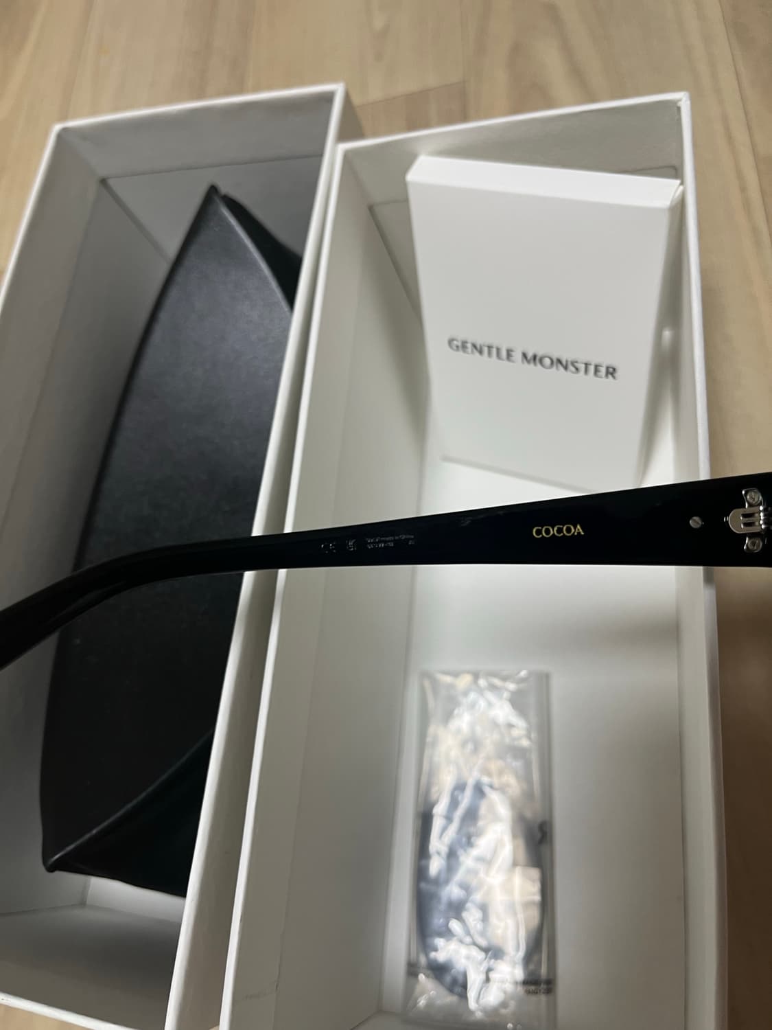 젠틀몬스터 코코아 블랙실버 상품이미지4