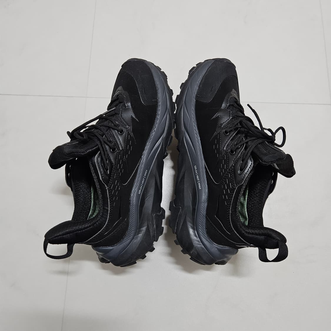 호카오네오네 카하2 GTX 로우 고어텍스 트래킹화 270 상품이미지4