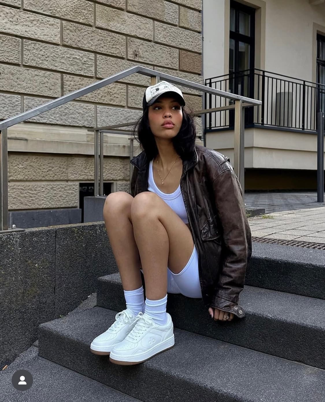 alo 리커버리 스니커즈 상품이미지1