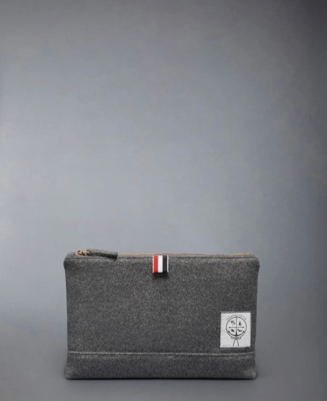 톰브라운 성수 팝업 한정판 클러치 상품이미지1