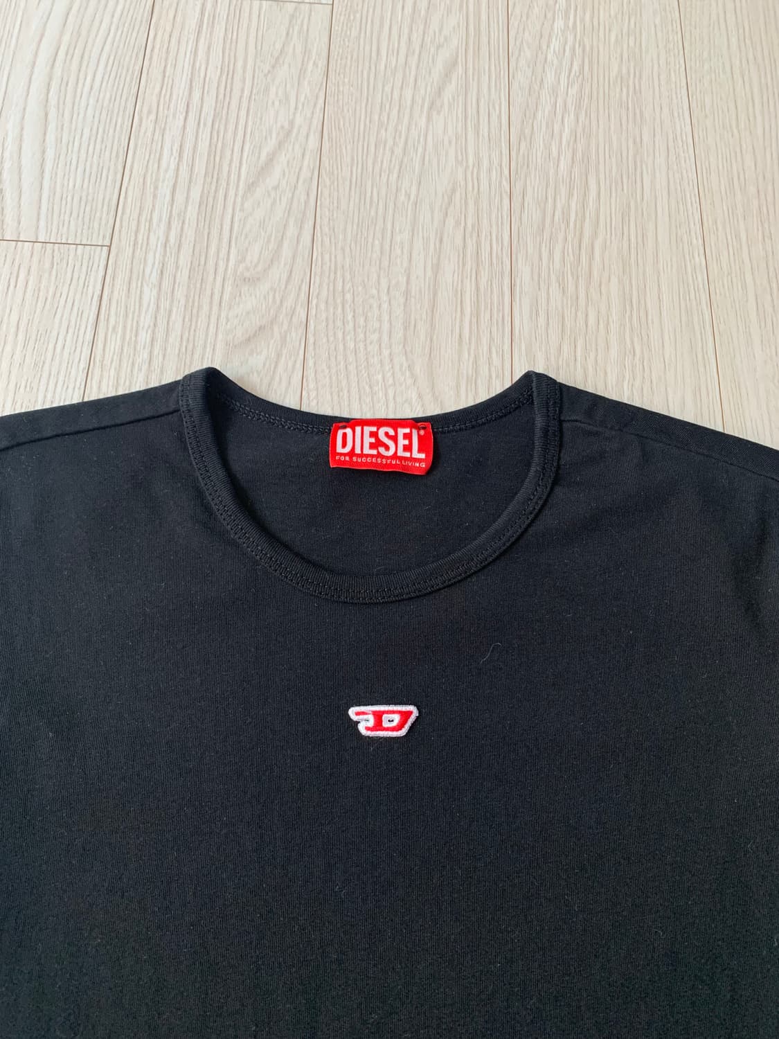디젤(DIESEL)반팔 티셔츠 상품이미지2