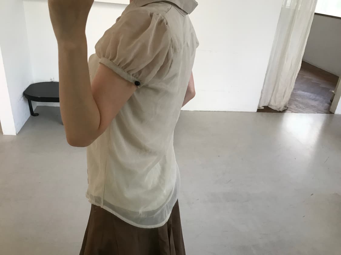 vintage beige frill blouse 상품이미지6