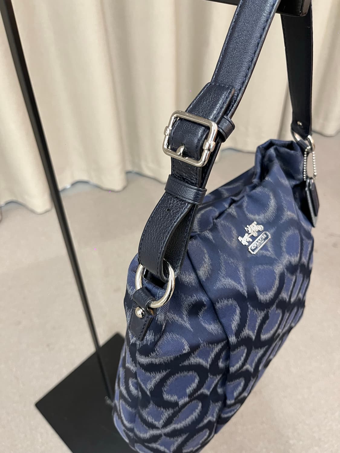 Coach navy basic shoulder bag 상품이미지7
