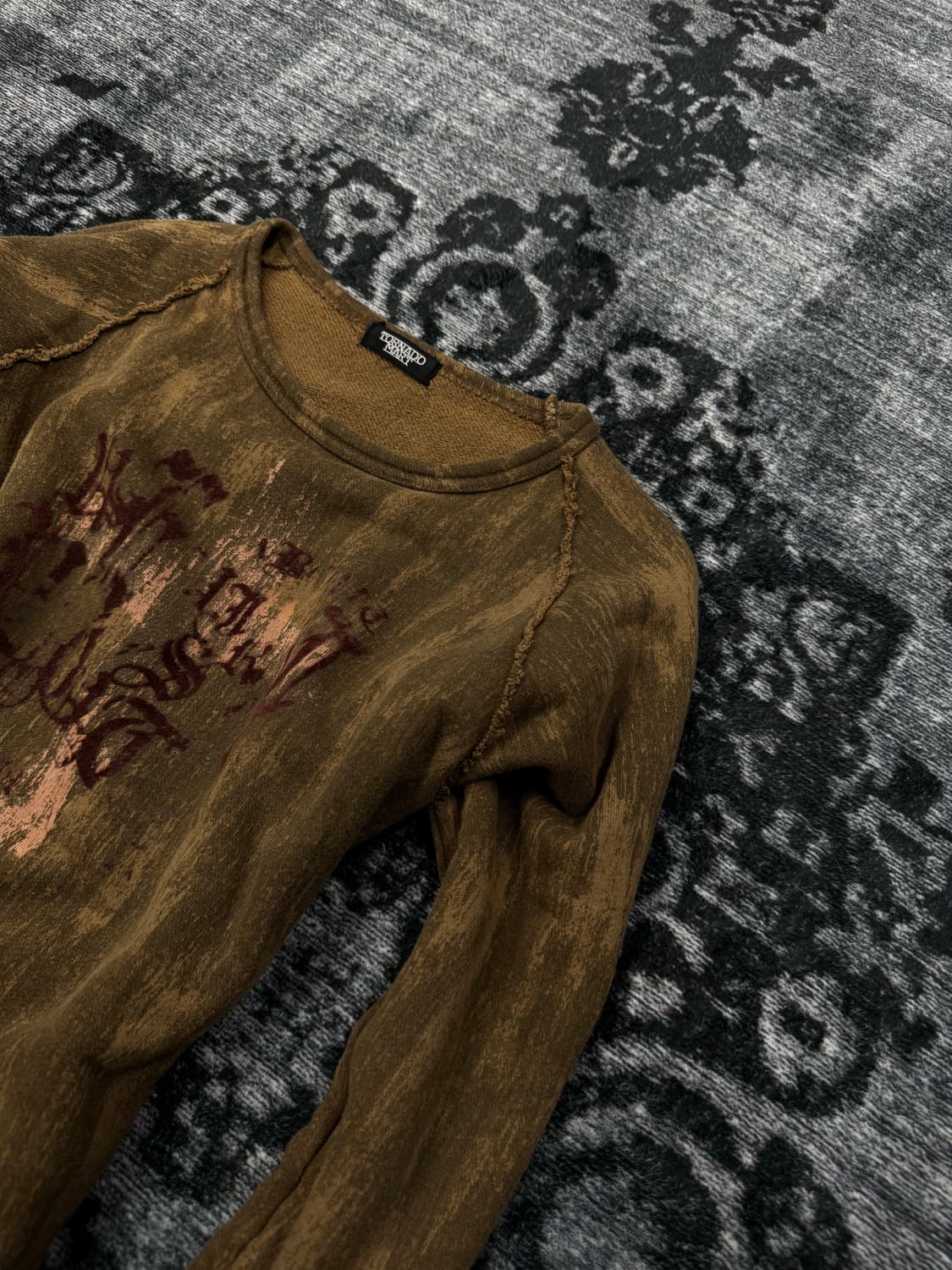 Tornado mart 00s archive grunge sweat 상품이미지3