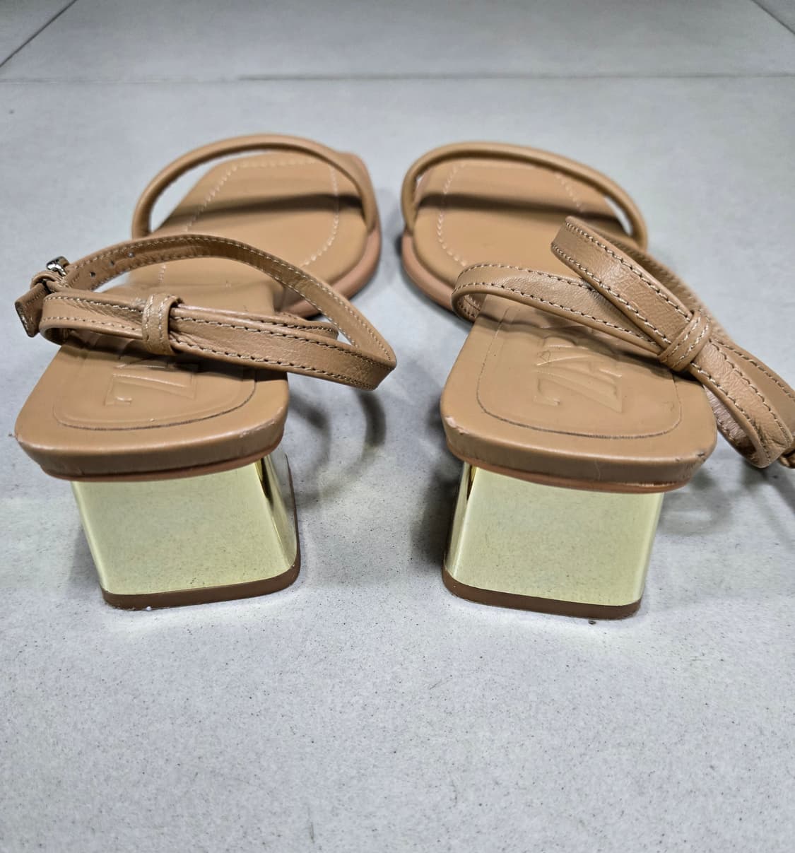 거의새것/ 자라 스트랩 샌들 230mm 상품이미지4