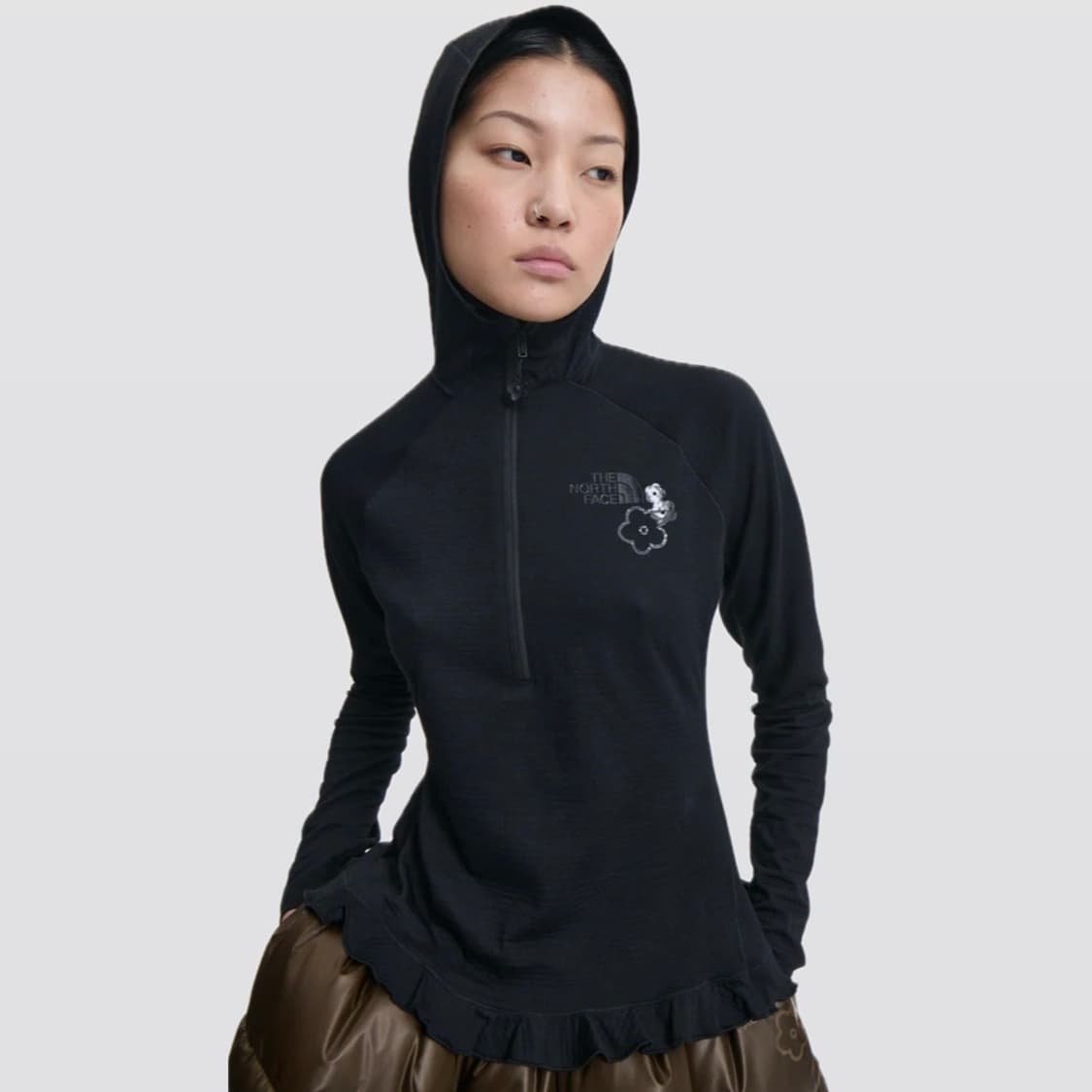 [XS,S,M,L]세실리에 반센 x 노스페이스 25fw 러플 후드티 상품이미지1