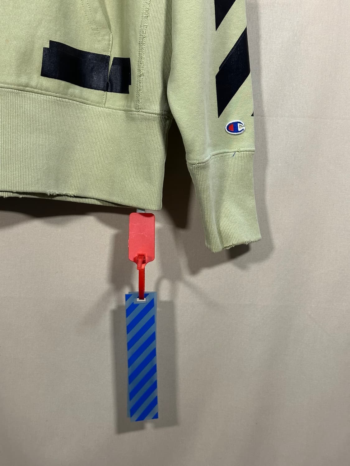 오프화이트 x 챔피언 후디 처분  상품이미지3