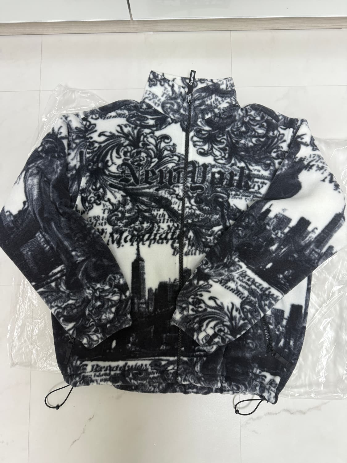 (S) 슈프림 뉴욕 후리스 상품이미지1