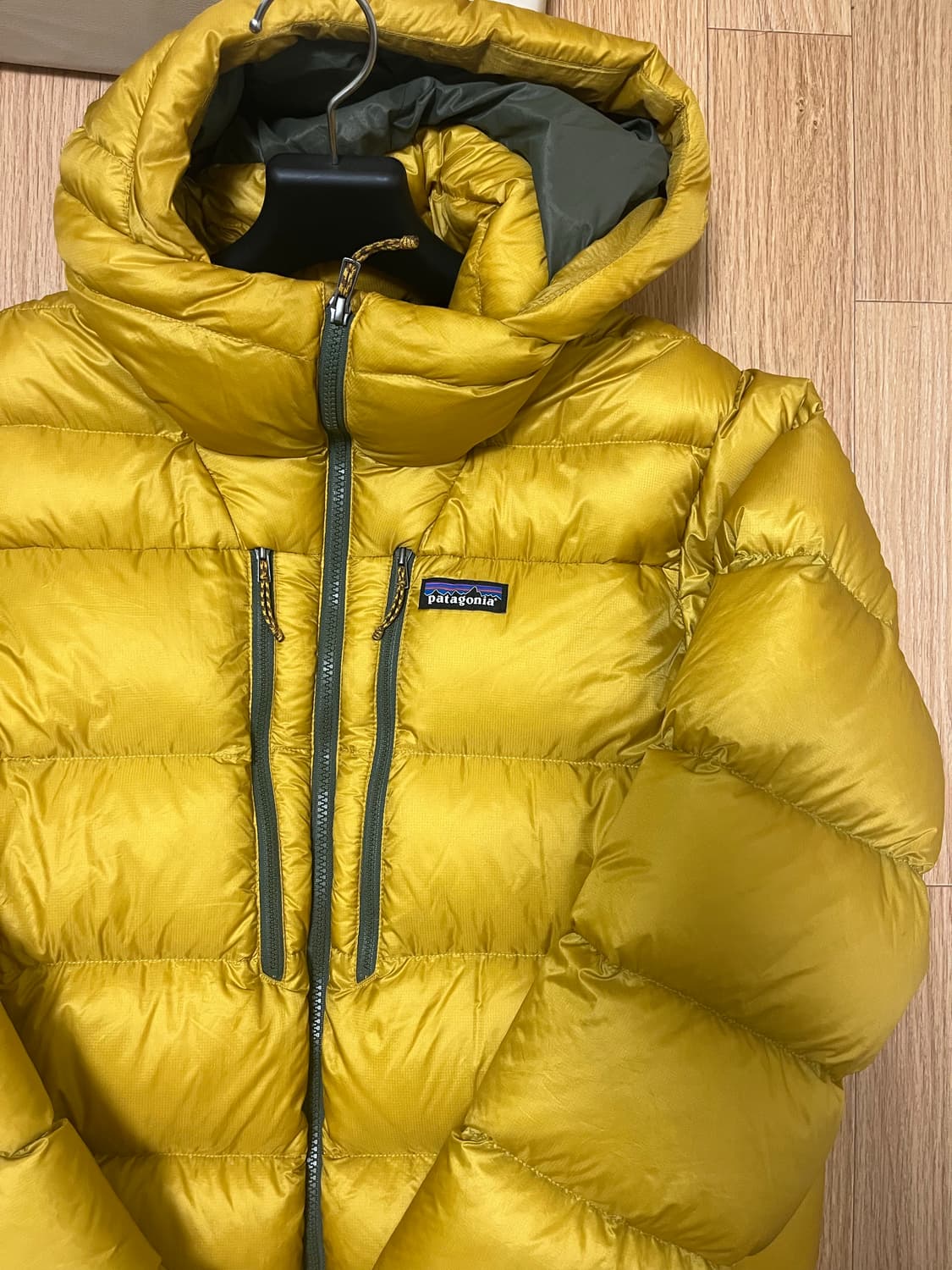 파타고니아 피츠로이 패딩 M 상품이미지6