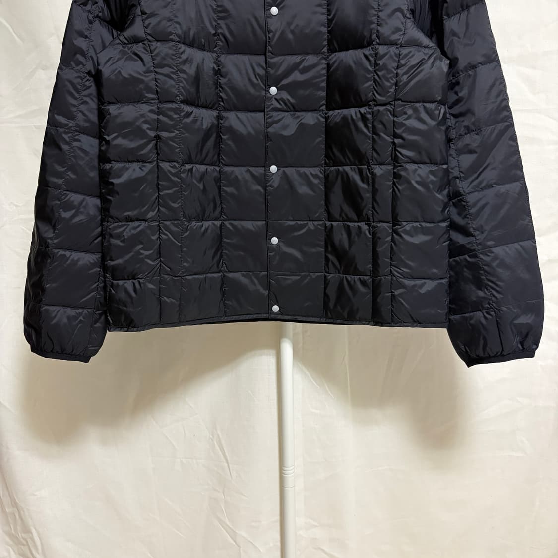 타이온 크루넥 경량다운 패딩 / 블랙, L 상품이미지3