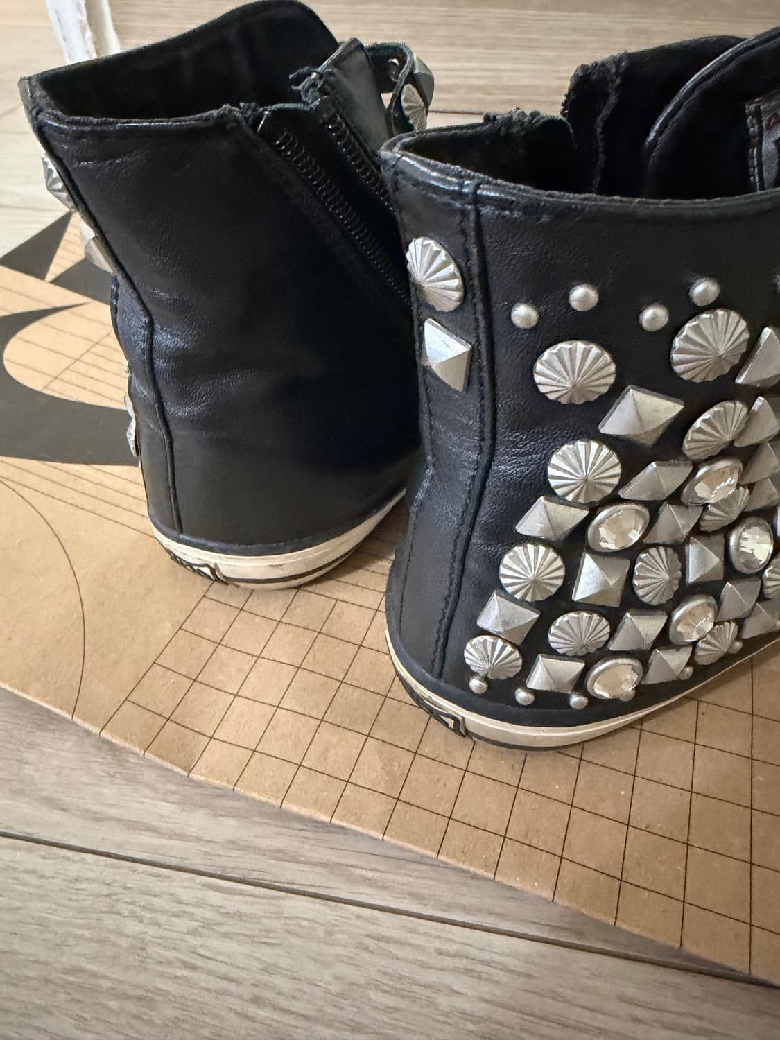 Ash 하이탑 빈티지 신발 상품이미지8