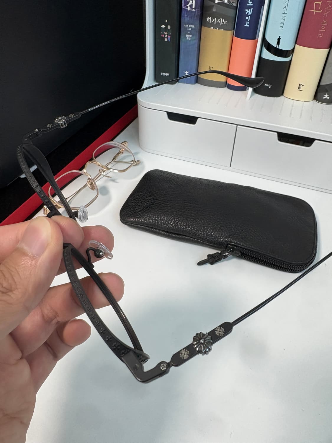 크롬하츠 부바A 거쉬 안경 풀구성 판매 상품이미지3