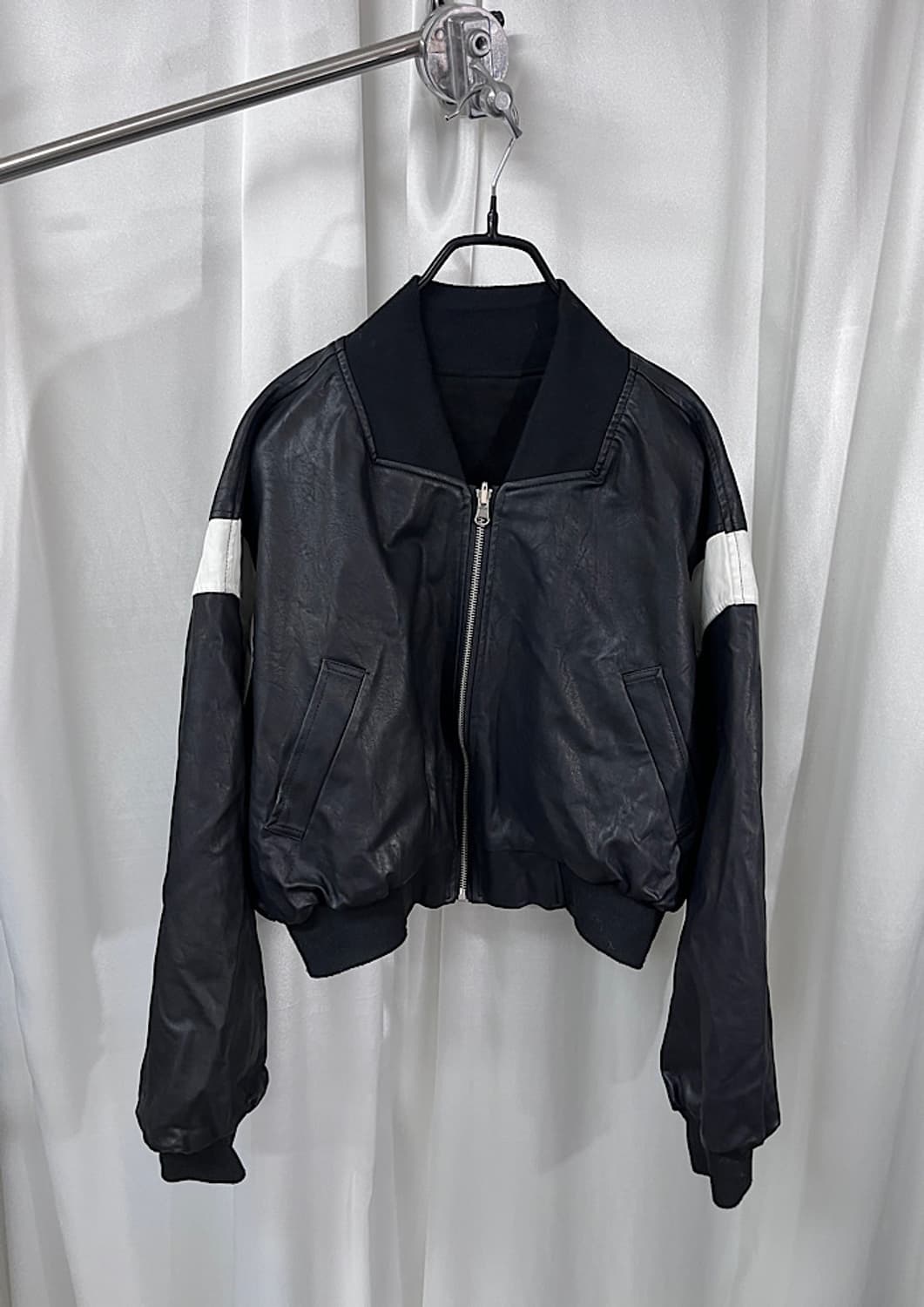 reversible leather crop jacket   상품이미지1
