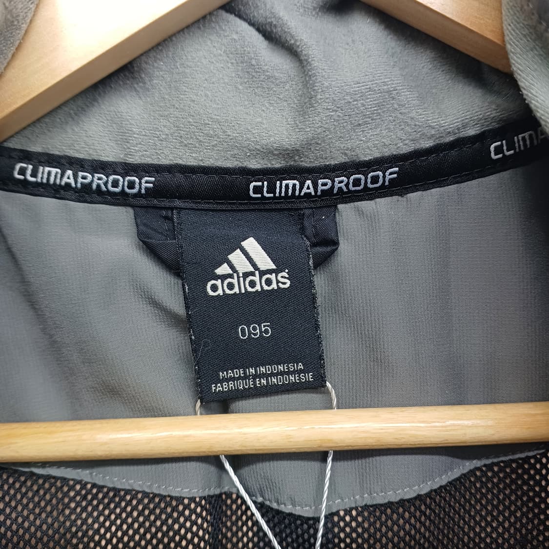 아디다스 CLIMAPROOF 후드 집업 95 상품이미지4