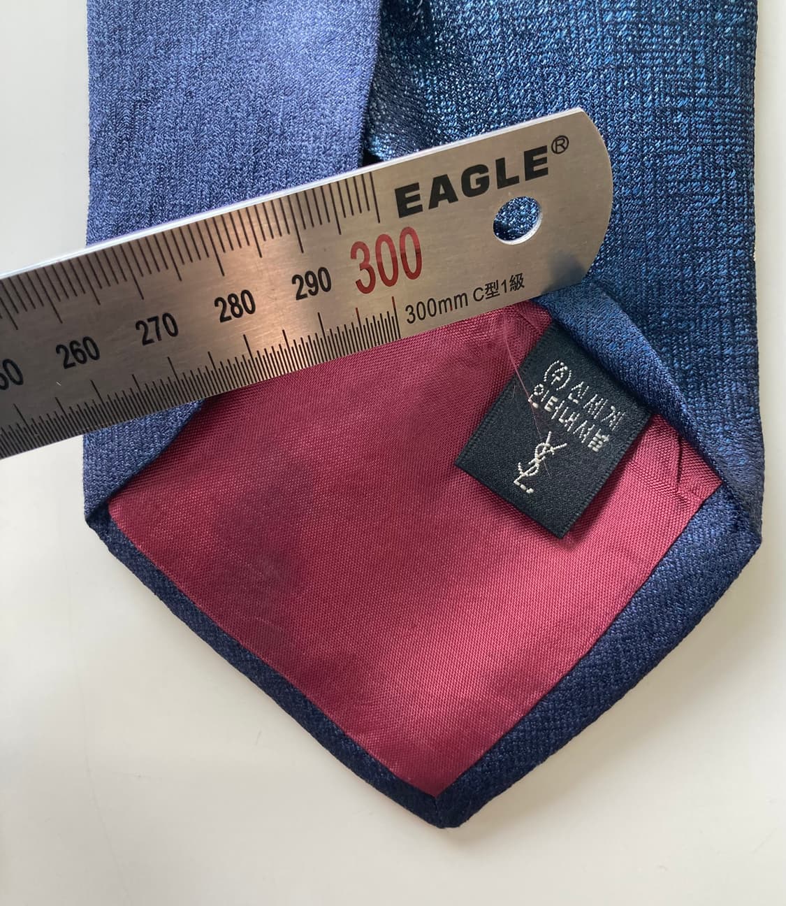 입생로랑 넥타이 상품이미지3