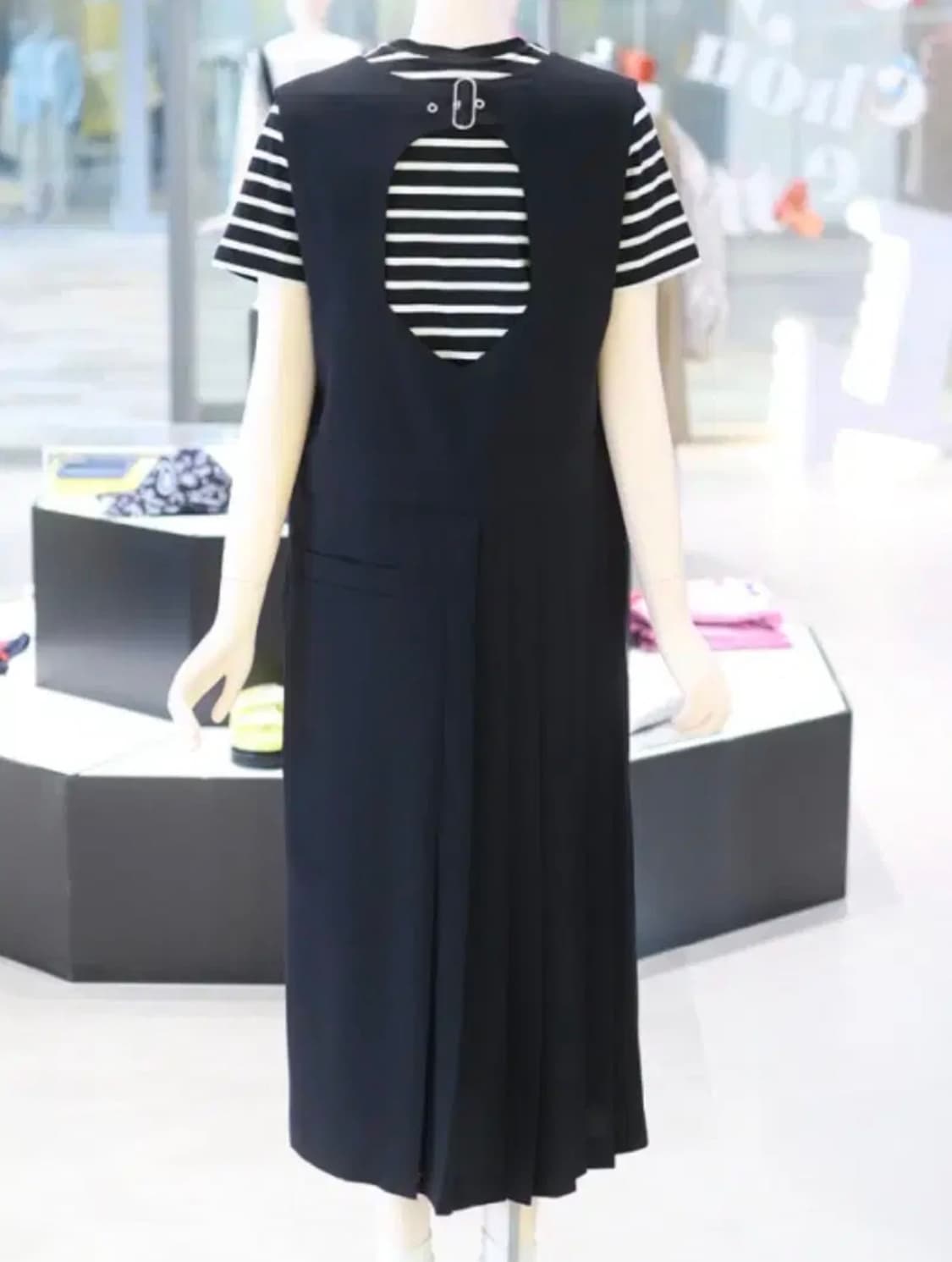 럭키슈에뜨 플리츠 롱 원피스 36 사이즈 상품이미지2