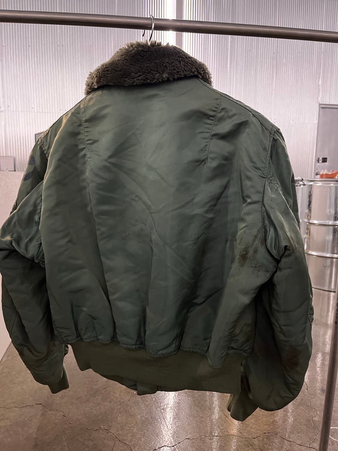 오리지날 미국제조 알파사 미공군 B-15D 항공점퍼 상품이미지7