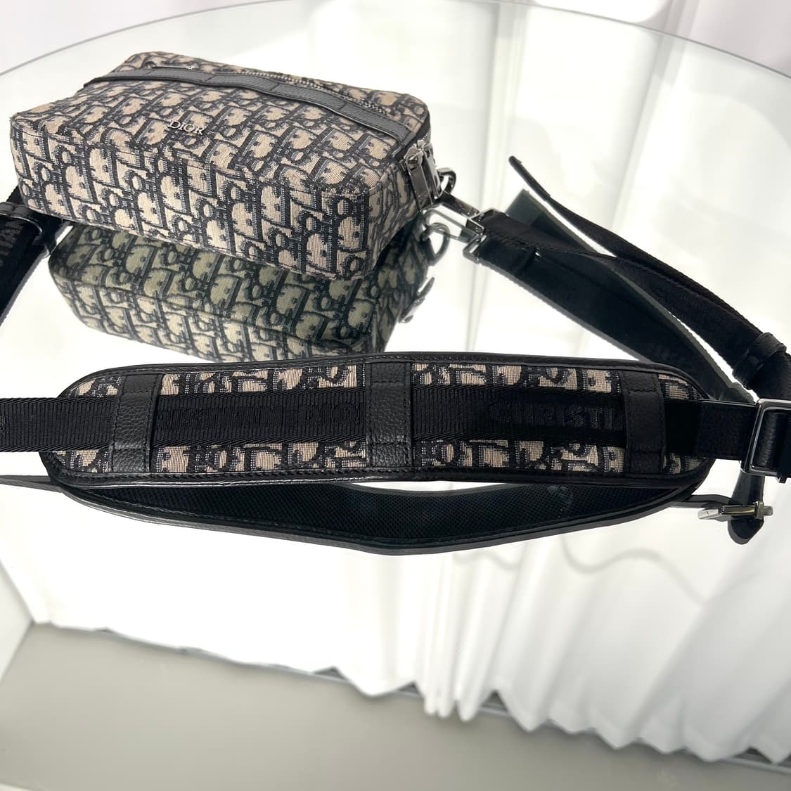 [정품] 디올 오블리크 사파리 메신저백  상품이미지8