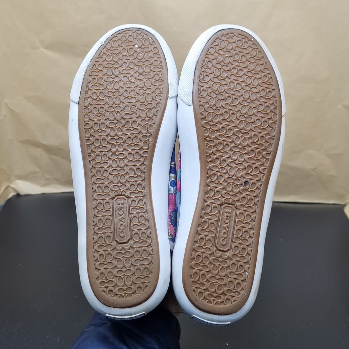 코치 멀티컬러 여성스니커즈235 상품이미지3