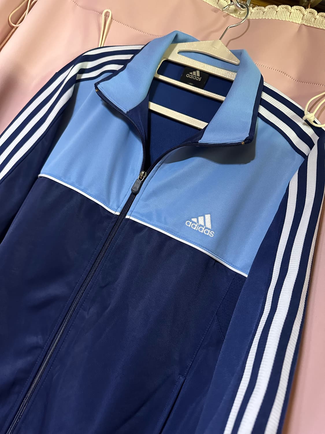 아디다스져지 아디다스 대장 하늘 아디다스삼선 져지 트랙탑 y2k 시나모롤 상품이미지2