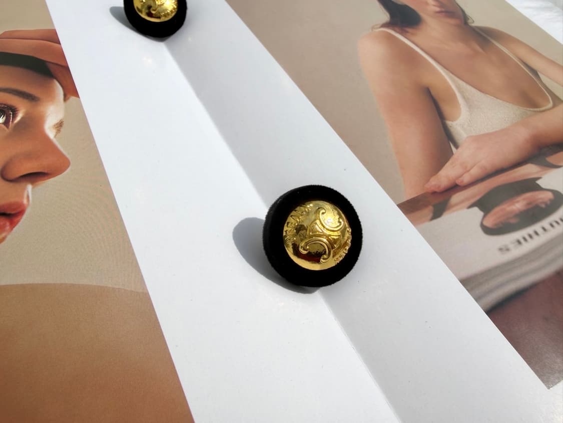 셀린느 골드 포인트 이어링 상품이미지5