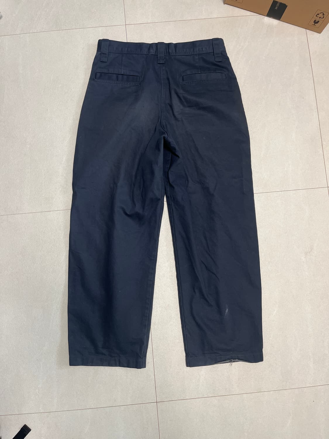 유니클로 저지배럴레그팬츠 상품이미지2