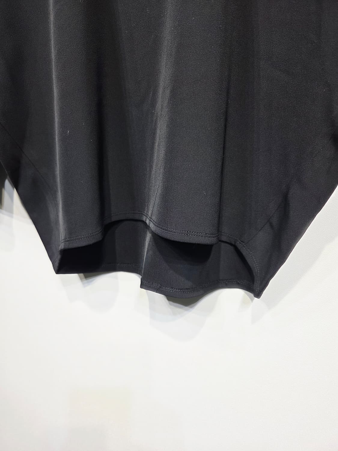 theyskens' theory. 여자 크롭 오버핏 반팔_S 상품이미지5