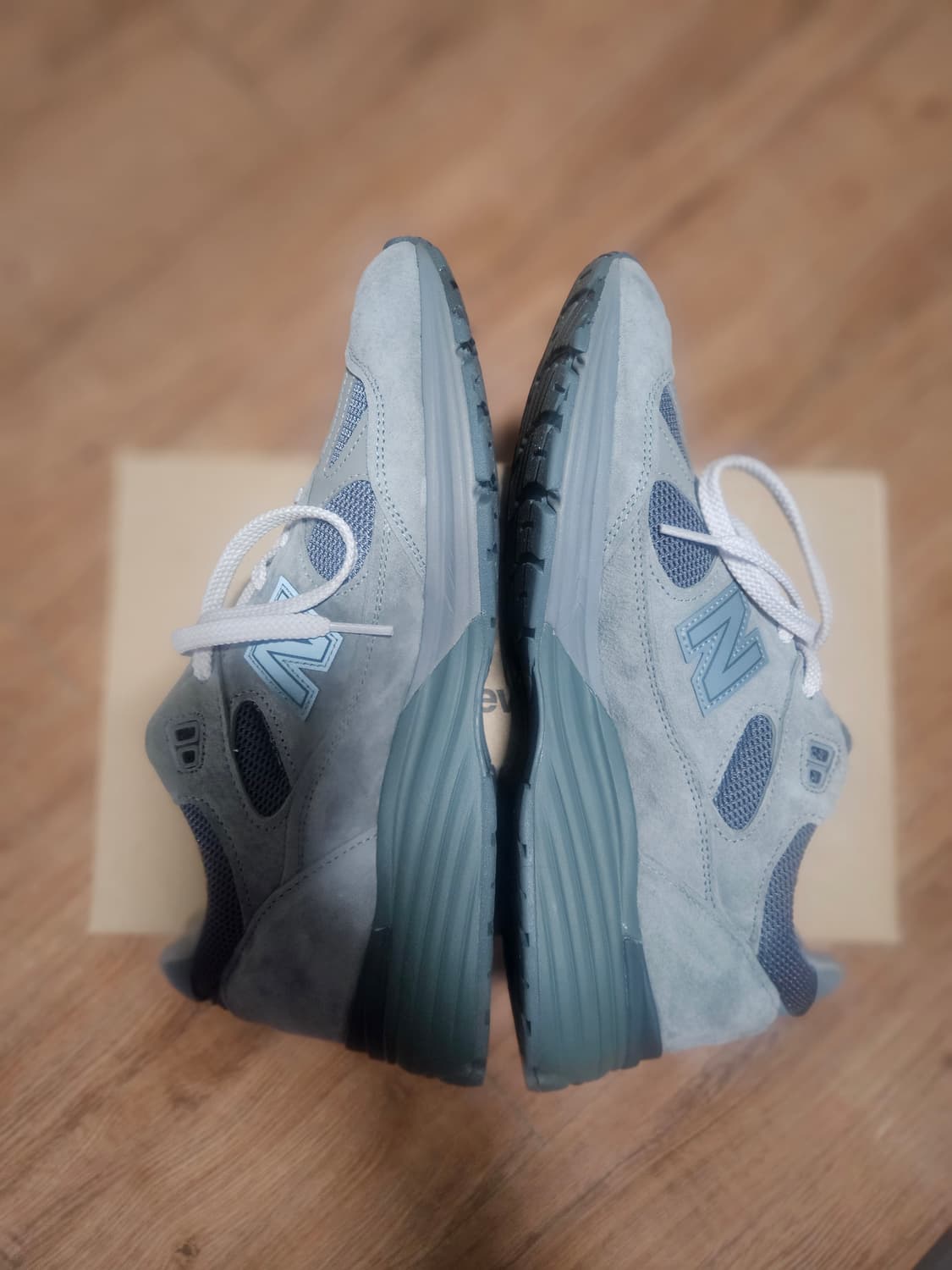 뉴발 991 v2  X 디스이즈네버댓 280. 상품이미지2