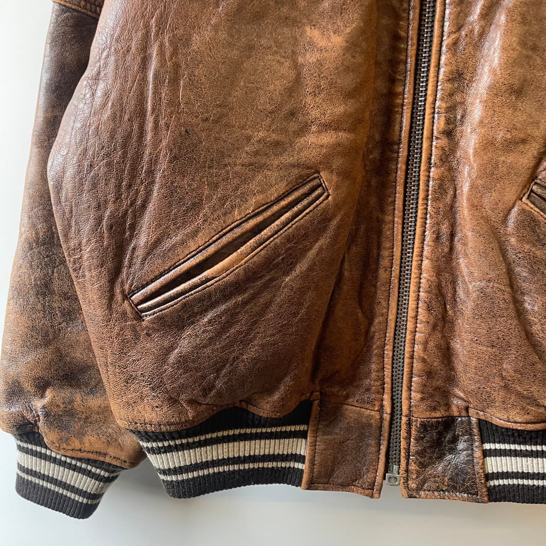 90s 아비렉스 아이콘 가죽 바시티자켓 상품이미지5