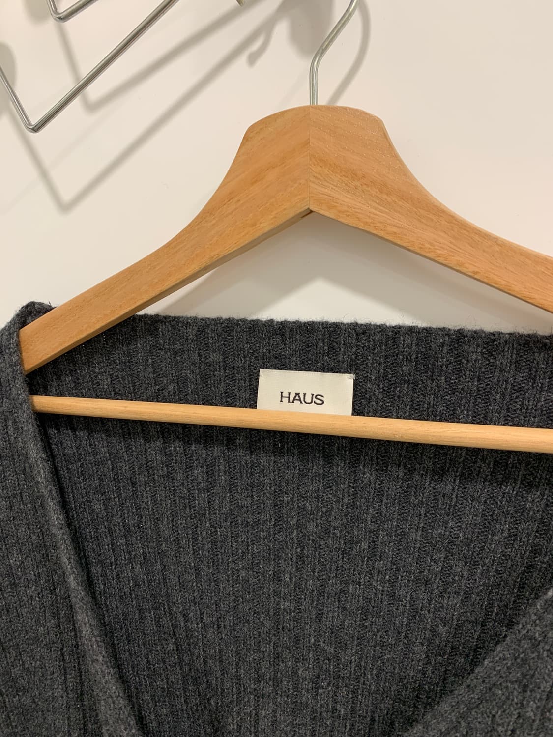 [HAUS]하우스 울캐시미어 랩 니트 (울60,캐시5)  상품이미지2