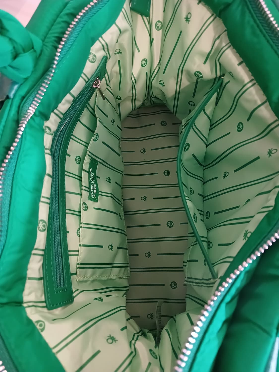 베네통 정품 여성 퀼팅 패딩 가방 상품이미지7