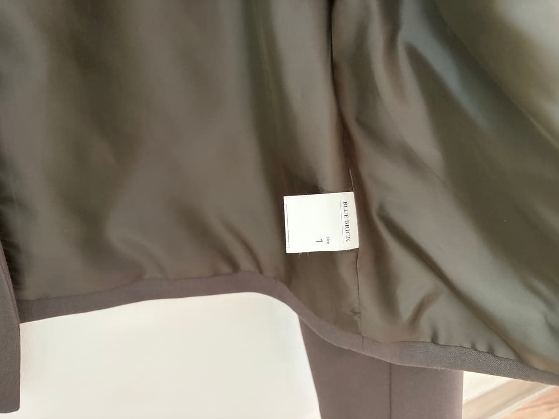 블루브릭 카키 지퍼 숏 자켓 상품이미지2