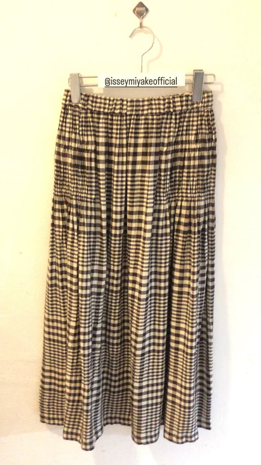 이세이미야케 롱스커트 상품이미지2