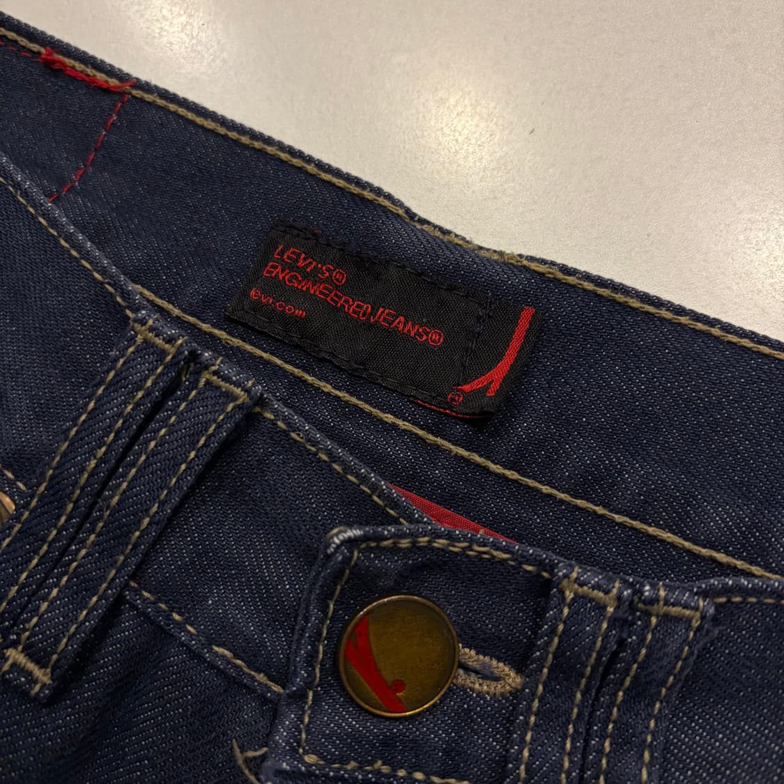[30] 리바이스 엔지니어드 진청바지 데님 팬츠 C686 상품이미지7