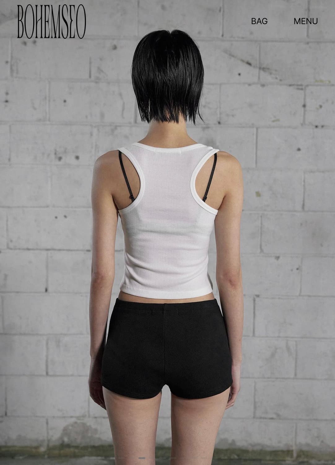 보헤미안서울 베이직 슬리브리스 크롭탑 화이트 아이보리 상품이미지3