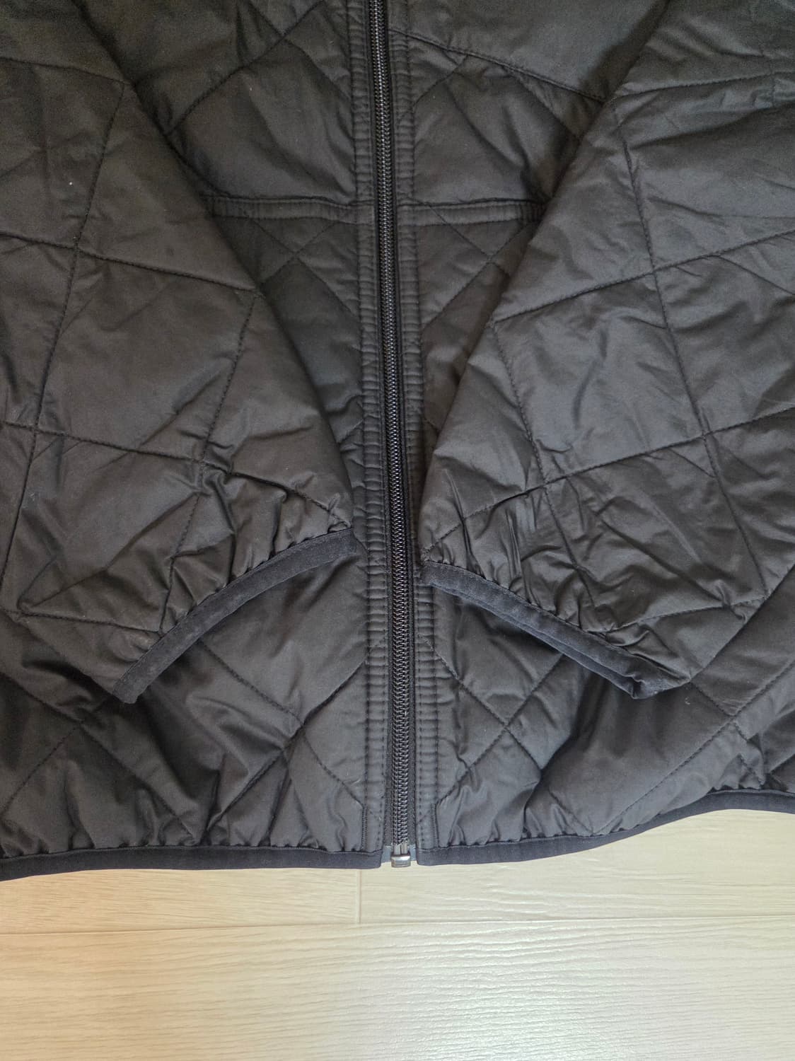 파타고니아 다이아몬드 퀼팅 L 블랙 상품이미지4