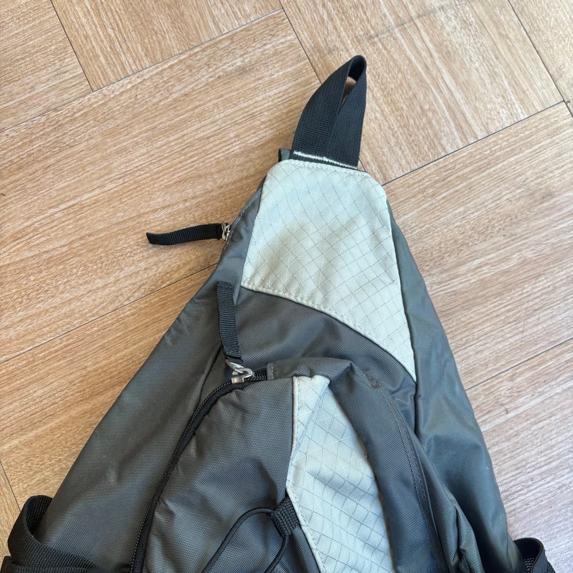 오닐 그레이 슬링백 상품이미지6